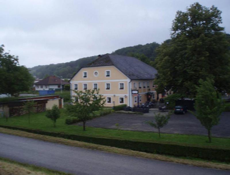 Hotel Gasthof Schiffmeister Krumnussbaum Exterior foto